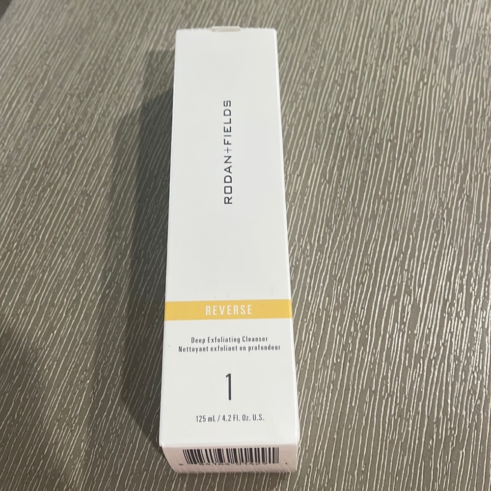 Rodan and fields deep exploration cleanser